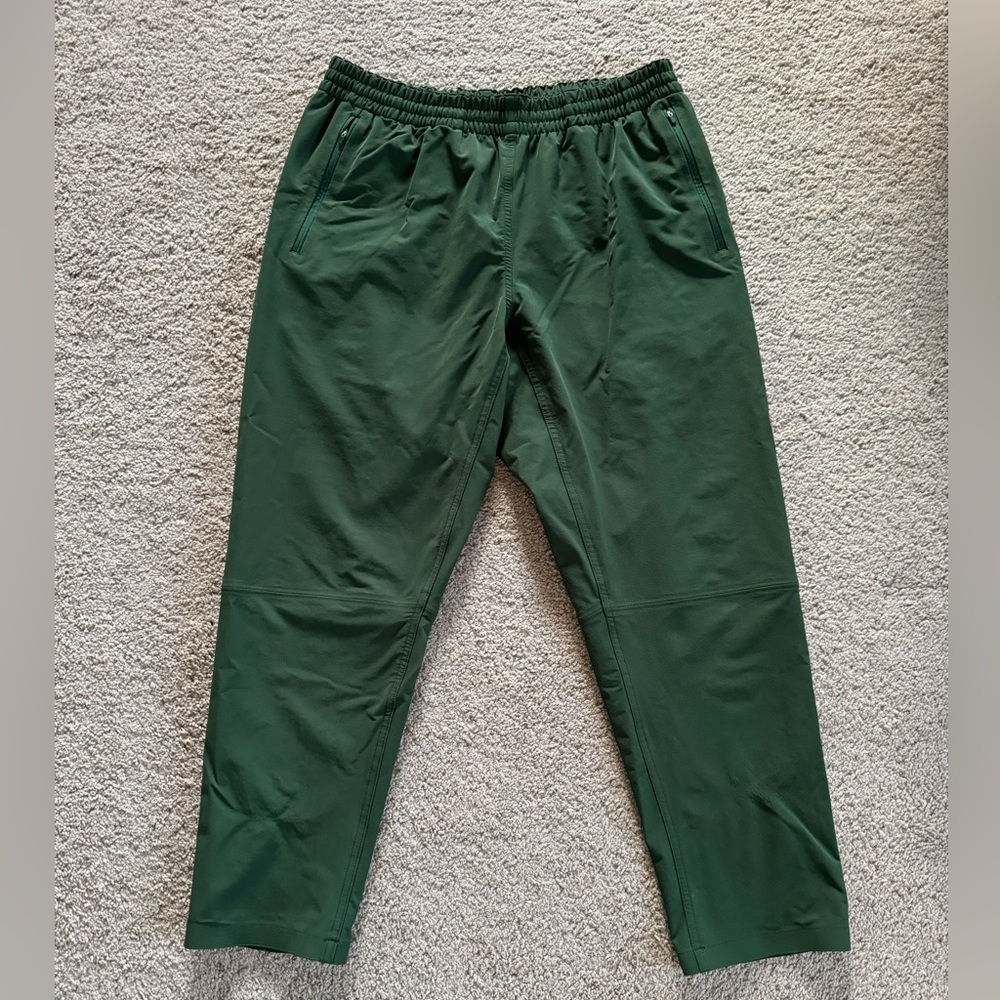 Outdoor Voices RecTrek Pants Green M 26’ Inseam.